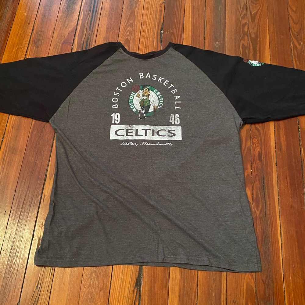 Boston Celtics 2XL men’s shirt